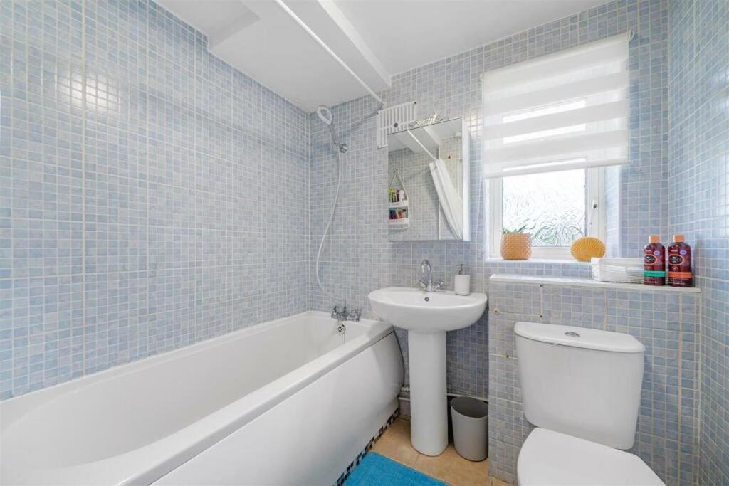 Cosy Entire One Bedroom Hideaway Bromley Exteriör bild